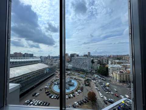 коммерческая по адресу Спортивная пл., 1