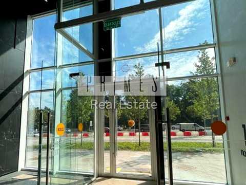 комерційна за адресою Васильківська вул., 1