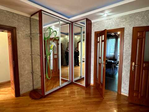 квартира за адресою Остроградських вул. (), 5