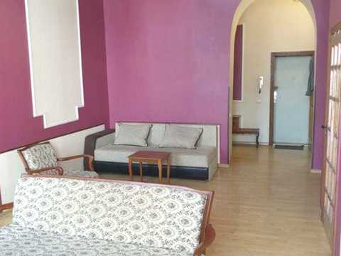 квартира за адресою Шота Руставелі вул., 1