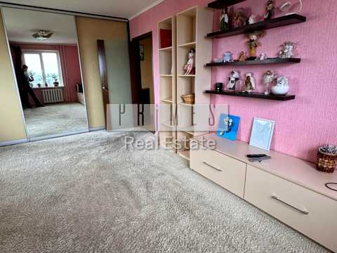 квартира за адресою Дарницький бульв., 12