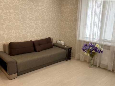 квартира за адресою Миколи Сингаївського вул. (Ново-Оскольська), 1-Е