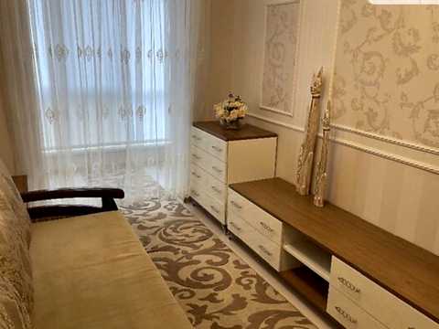 квартира за адресою Миколи Сингаївського вул. (Ново-Оскольська), 1-Е