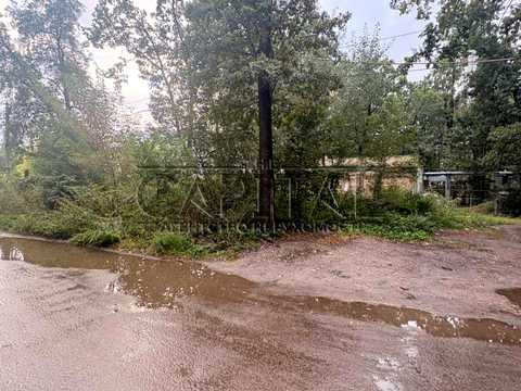 комерційна за адресою Берковецька вул., 6