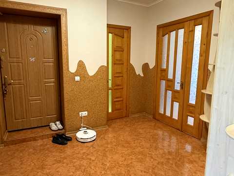 квартира за адресою Степана Бандери вул., 10-В