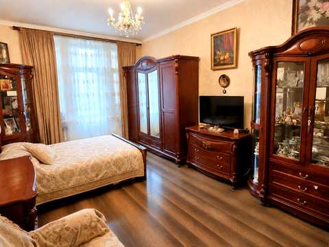квартира за адресою Київ, Велика Васильківська вул. (Червоноармійська), 42