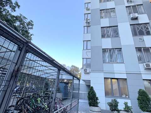 квартира за адресою Канатна вул., 122а
