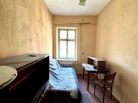 квартира по адресу Средняя ул. (Середня), 11