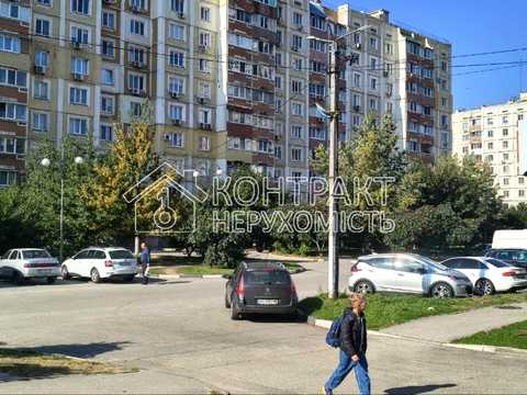 комерційна за адресою Набережний в'їзд, 1