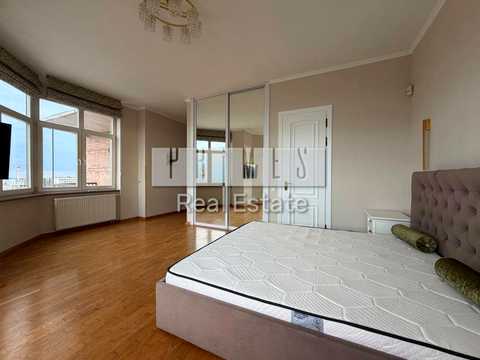 квартира за адресою Дмитрівська вул., 75