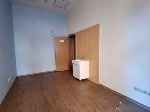комерційна за адресою Івана Франка вул., 3
