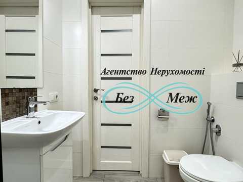 квартира за адресою Академіка Амосова вул., 12