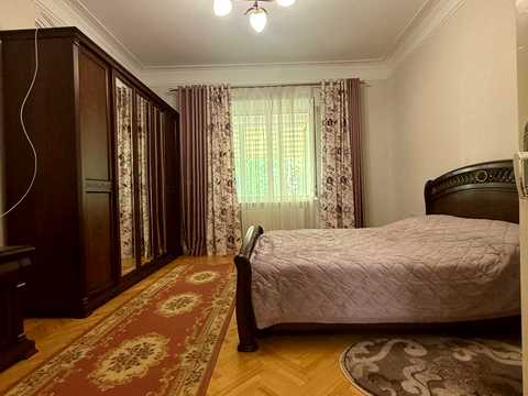 квартира за адресою Євгена Коновальця вул., 113