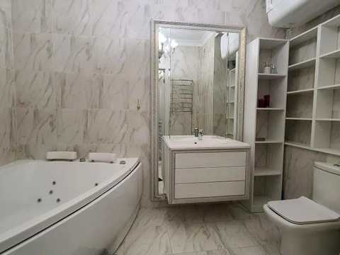 квартира за адресою Антоновича вул. (Горького), 131