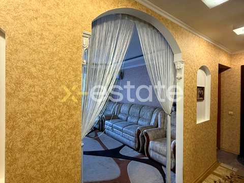квартира за адресою Космонавтів вул., 26