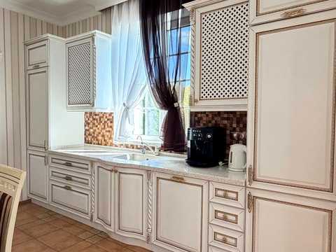 дом по адресу Собранецкая ул., (Будинок 1)