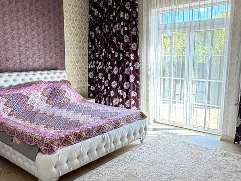 дом по адресу Собранецкая ул., (Будинок 1)