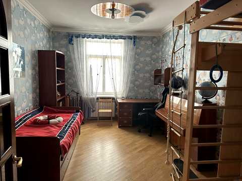 квартира за адресою Академіка Навашина вул., 4