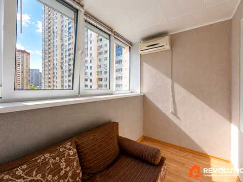 квартира за адресою Урлівська вул., 38
