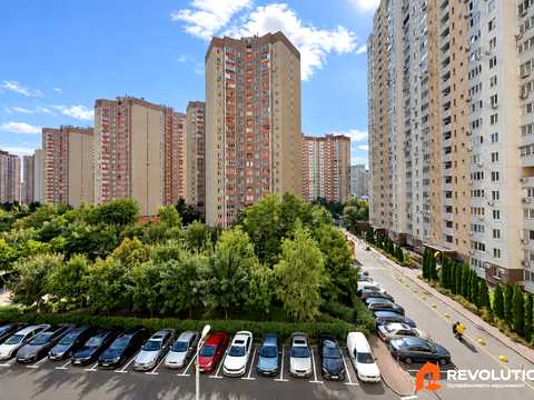 квартира за адресою Урлівська вул., 38