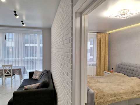 квартира за адресою Степана Бандери вул., 77-Б