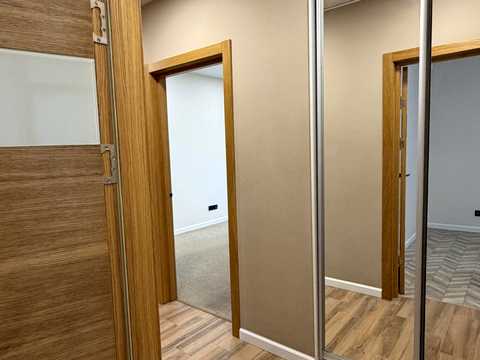 коммерческая по адресу Джона Маккейна ул. (Івана Кудрі), 1-Б