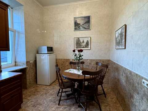 квартира за адресою Велика Васильківська вул. (Червоноармійська), 25