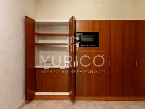 дом по адресу Плютовская ул.
