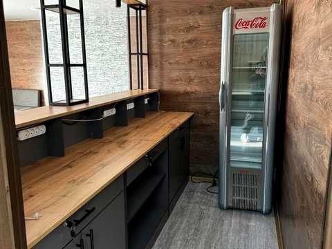 комерційна за адресою Велика Окружна вул., 56