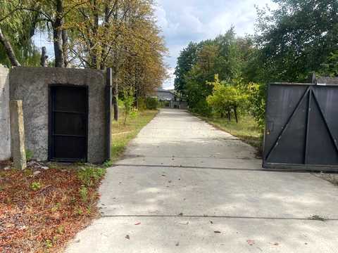 коммерческая по адресу Дружби, 2Б