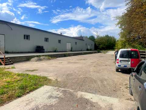 коммерческая по адресу Дружби, 2Б