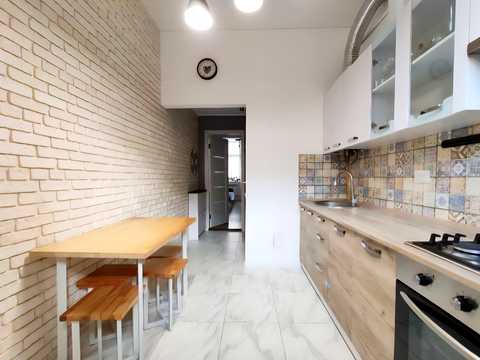 квартира за адресою Івана Шараневича вул., 1