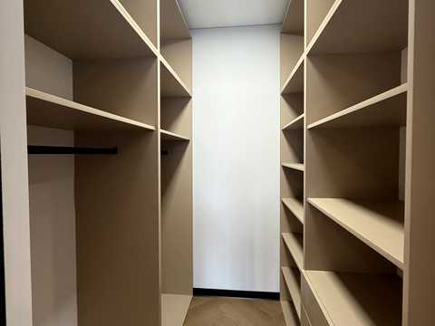 квартира по адресу Черновола ул., 123-А