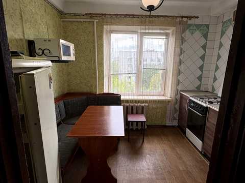 квартира за адресою Запоріжжя, Чарівна вул., 121
