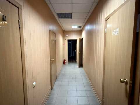 комерційна за адресою Заліська вул. (Єсеніна), 1