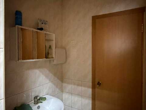 комерційна за адресою Заліська вул. (Єсеніна), 1