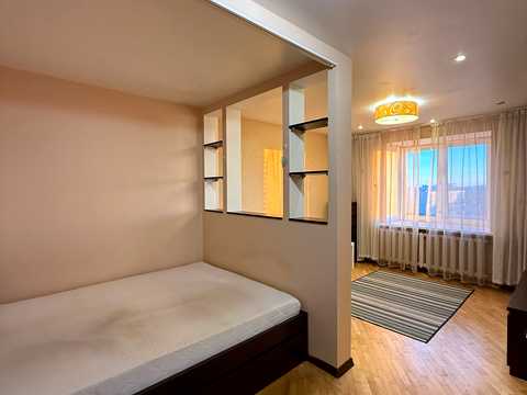 квартира за адресою Незалежності бульв. (50 років Жовтня), 9