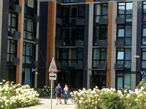 коммерческая по адресу Предславинская ул., 42