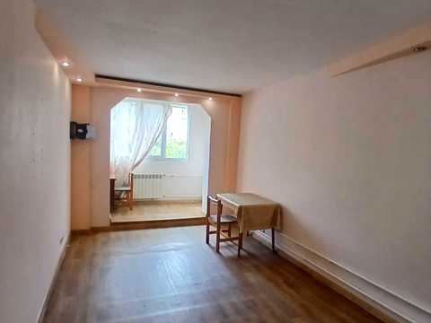 квартира за адресою Перемоги просп., 74б
