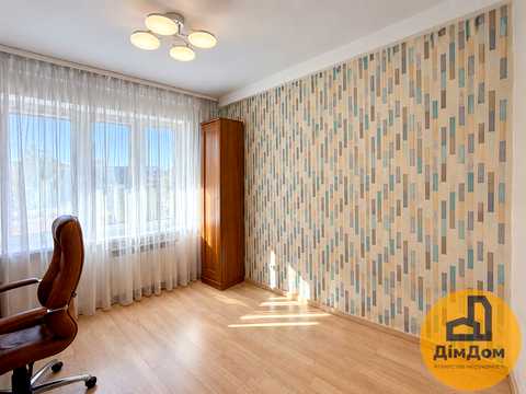 квартира за адресою Русанівська набережна вул., 8/1
