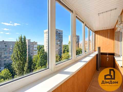 квартира за адресою Русанівська набережна вул., 8/1