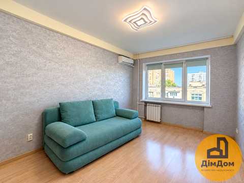 квартира за адресою Русанівська набережна вул., 8/1