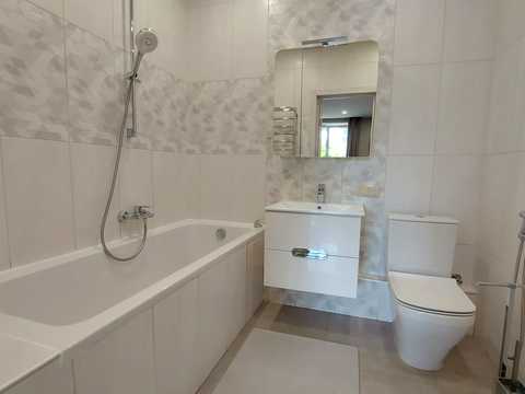 квартира за адресою Сергія Данченка вул., 4