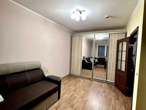 квартира по адресу Софии Русовой ул., 5-Б