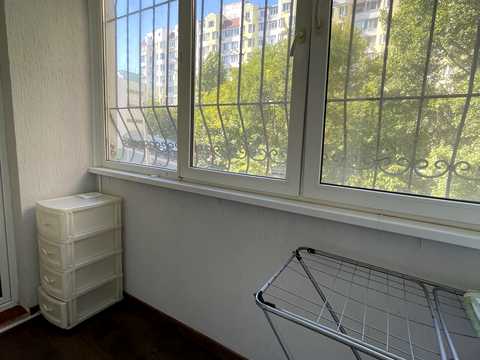 квартира за адресою Тополина вул., 20