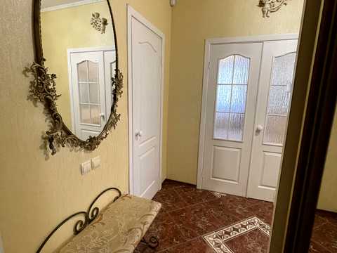 квартира за адресою Тополина вул., 20