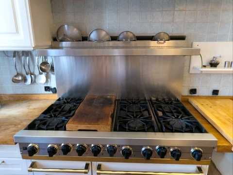 квартира по адресу Французский бульв., 11а