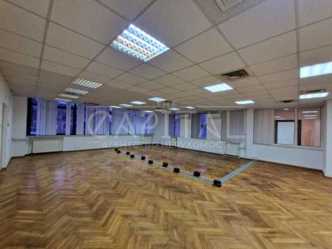 комерційна за адресою Богдана Хмельницького вул., 1