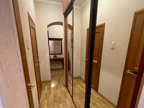 квартира по адресу Зубровская ул., 15