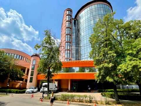 комерційна за адресою Польова вул., 1